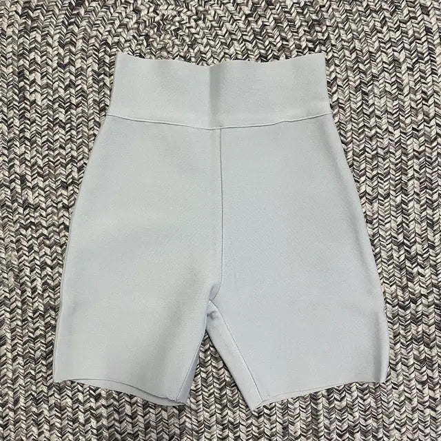 Women’s High‑Waist Fitness Shorts – Stretchable Yoga & Gym Leggings